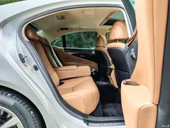 2016 Lexus LS 600hL, белый — фото 10