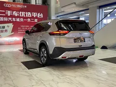 2023 Nissan X-Trail e-POWER 4WD Luxury — фото 26