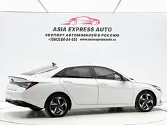 2021 Hyundai Elantra 1.5L CVT LUX Premium, белый — фото 4