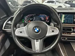 2022 BMW X5 40Li Premium M Sport Package, чёрный — фото 17