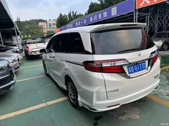 2021 Honda Odyssey 2.0L Rui·Shuxiang, белый — фото 5