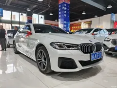 2022 BMW 5 Series Modified 2 525Li M Sports Package, белый — фото 3