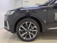 2022 Audi Q7 55 TFSI quattro S line, чёрный — фото 6