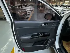 2019 Kia Sportage 2.0L AT 2WD Fashion, белый — фото 8