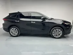 2022 Toyota Harrier 2.0L CVT 2WD Premium — фото 3