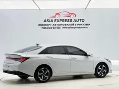 2022 Hyundai Elantra 1.5L CVT LUX Premium, белый — фото 4