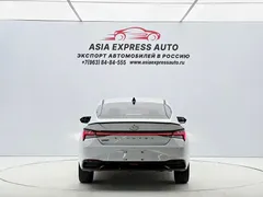 2022 Hyundai Elantra 1.5L CVT LUX Premium, белый — фото 5