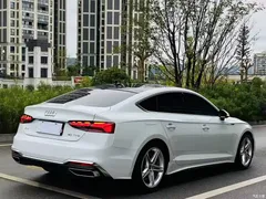 2022 Audi A5 imported Sportback 40 TFSI fashionable and elegant, белый — фото 20