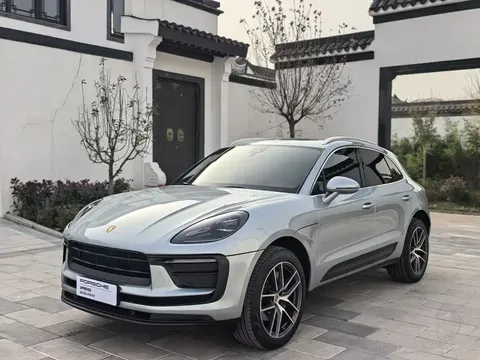 2023 Porsche Macan 2.0T