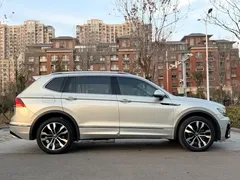 2021 Volkswagen Tiguan L 330TSI AT 2WD R-Line Flagship — фото 10