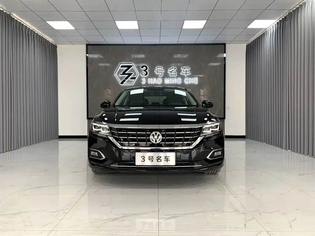2020 Volkswagen Passat 330TSI Luxury VI