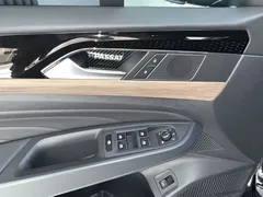 2020 Volkswagen Passat 330TSI Luxury VI, чёрный — фото 12