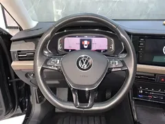 2020 Volkswagen Passat 330TSI Luxury VI, чёрный — фото 13