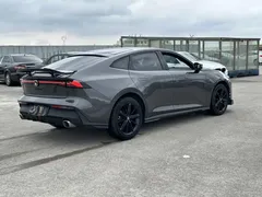 2022 Changan UNI-V 1.5T — фото 4