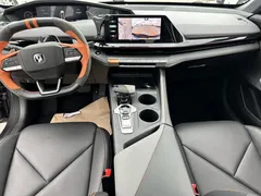 2022 Changan UNI-V 1.5T — фото 10