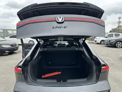 2022 Changan UNI-V 1.5T — фото 17