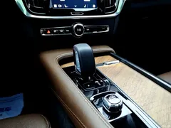 2023 Volvo S90 B5 Zhiyi Luxury, чёрный — фото 12