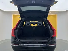 2023 Volvo XC90 B5 Zhixing Luxury 7-seater, чёрный — фото 16