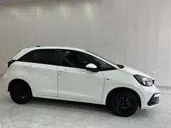 2021 Honda Fit 1.5L CVT, белый — фото 4