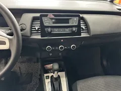2021 Honda Fit 1.5L CVT, белый — фото 14
