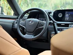 2021 Lexus ES 200 — фото 20