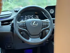 2021 Lexus ES 200 — фото 27