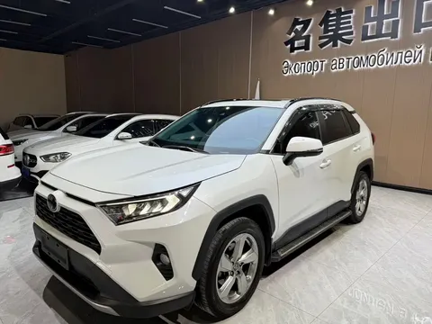 2021 Toyota RAV4 2.0L CVT 4WD Fashion PLUS