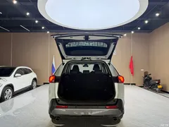 2021 Toyota RAV4 2.0L CVT 4WD Fashion PLUS, белый — фото 13