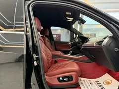 2022 BMW X5 xDrive 40Li M Sport Package, чёрный — фото 7