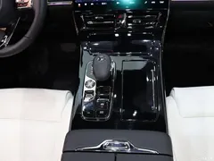 2023 Geely Trumpchi M8 Grandmaster Series Hybrid Yuzun, белый — фото 17