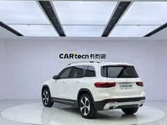 2022 Mercedes-Benz GLB changes to GLB 200 fashion model, белый — фото 3