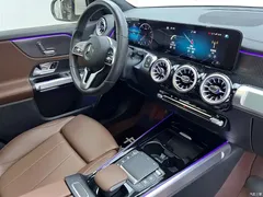 2022 Mercedes-Benz GLB changes to GLB 200 fashion model, белый — фото 21