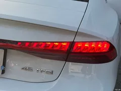2023 Audi A7 45 TFSI Premium Selection, белый — фото 18