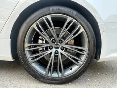2023 Audi A7 45 TFSI Premium Selection, белый — фото 20