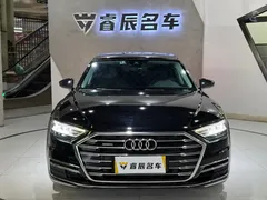 2021 Audi A8L 50 TFSI quattro, чёрный — фото 2