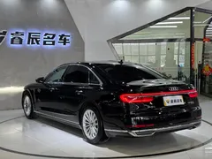 2021 Audi A8L 50 TFSI quattro, чёрный — фото 11