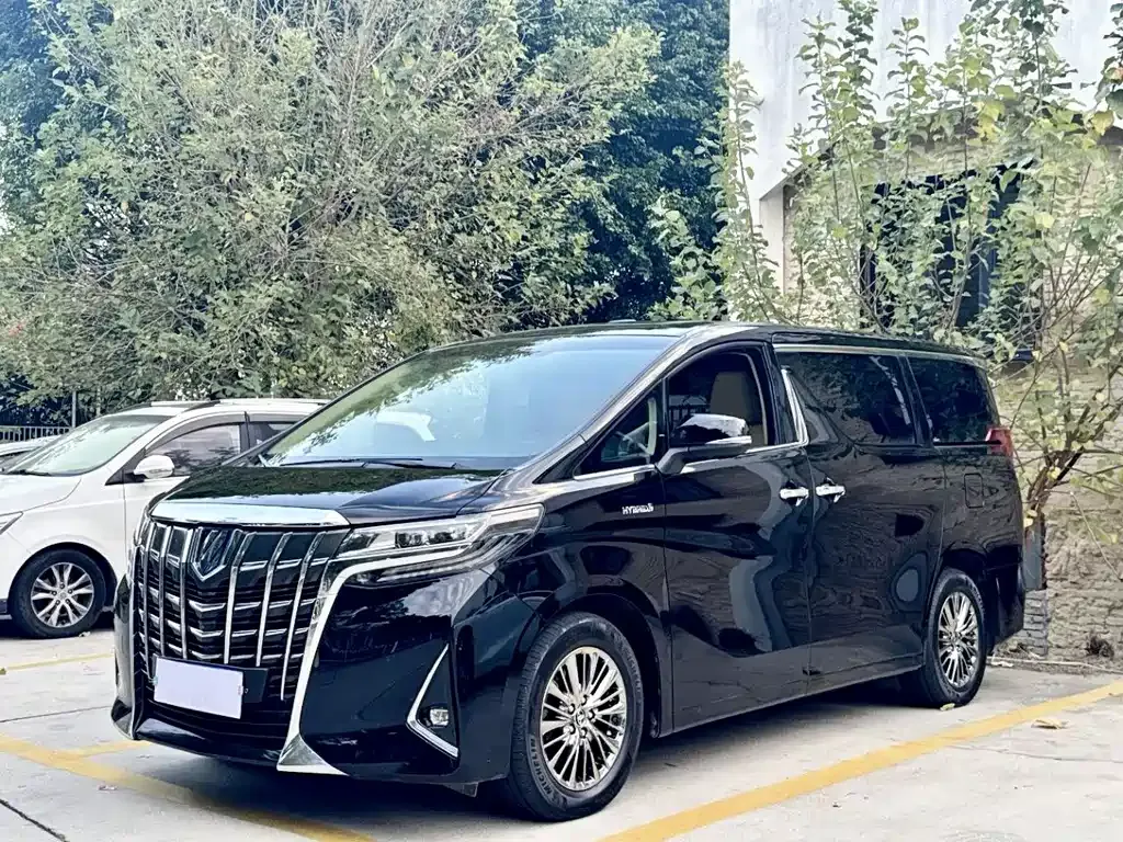 2021 Toyota Alphard Hybrid 2.5L Luxury