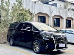 2021 Toyota Alphard Hybrid 2.5L Luxury, чёрный — фото 3