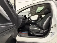 2021 Kia Yipao 1.4L CVT Fun Sunroof, белый — фото 17
