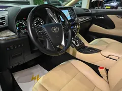 2021 Toyota Alphard Hybrid 2.5L Premium, белый — фото 11