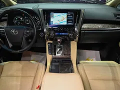 2021 Toyota Alphard Hybrid 2.5L Premium, белый — фото 22