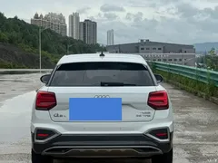 2022 Audi Q2L 35 TFSI aggressive and dynamic — фото 2