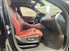 2022 BMW X6 xDrive40i M, чёрный — фото 7