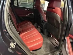 2022 BMW X6 xDrive40i M, чёрный — фото 17