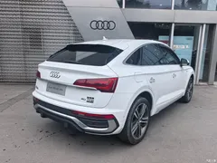 2021 Audi Q5L Sportback 40 TFSI Luxury, белый — фото 7