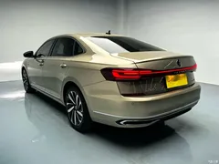 2022 Volkswagen Passat 330TSI Luxury — фото 19