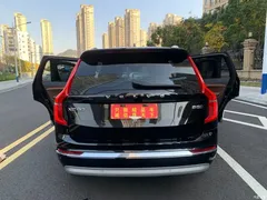 2022 Volvo XC90 B5 Zhixing Luxury 5-seater, чёрный — фото 5