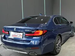 2021 BMW 5 Series 5 525Li M, синий — фото 6