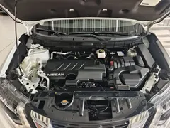 2021 Nissan X-Trail 2.0L CVT 2WD XL Premium, белый — фото 12