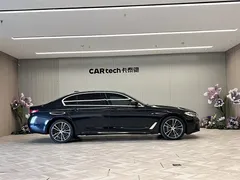 2021 BMW 5 Series 5 530Li M, чёрный — фото 4